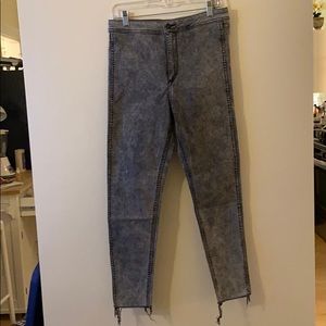 Acid washed ultra high rise jeans